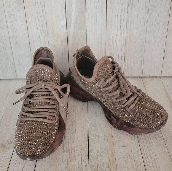40% OFF SALE-GYPSY JAZZ/ VERY G- HELLA TAUPE RHINESTONE SNEAKERS - Picture 2 of 6